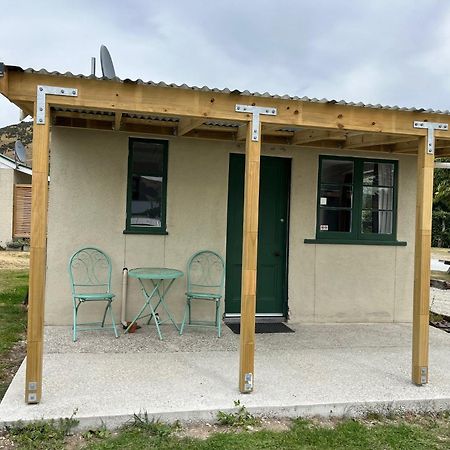 Millers Flat Holiday Park Exterior photo